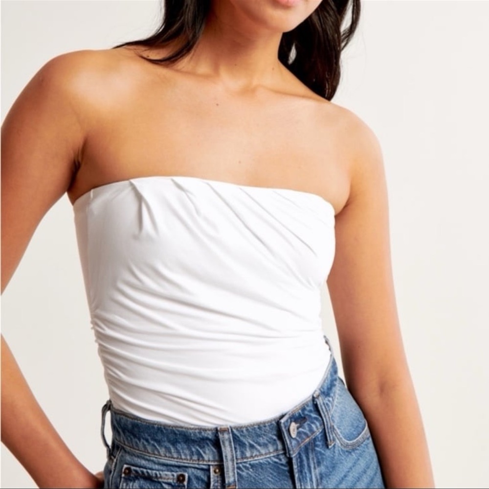 Abercrombie & Fitch Soft Matte Seamless Ruched Tube Top